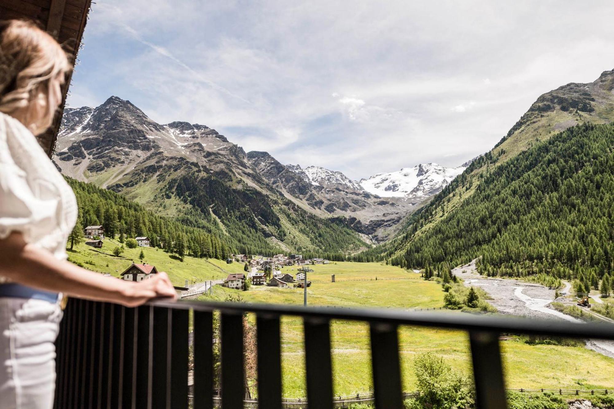 Paradies Pure Mountain Resort Sulden Buitenkant foto